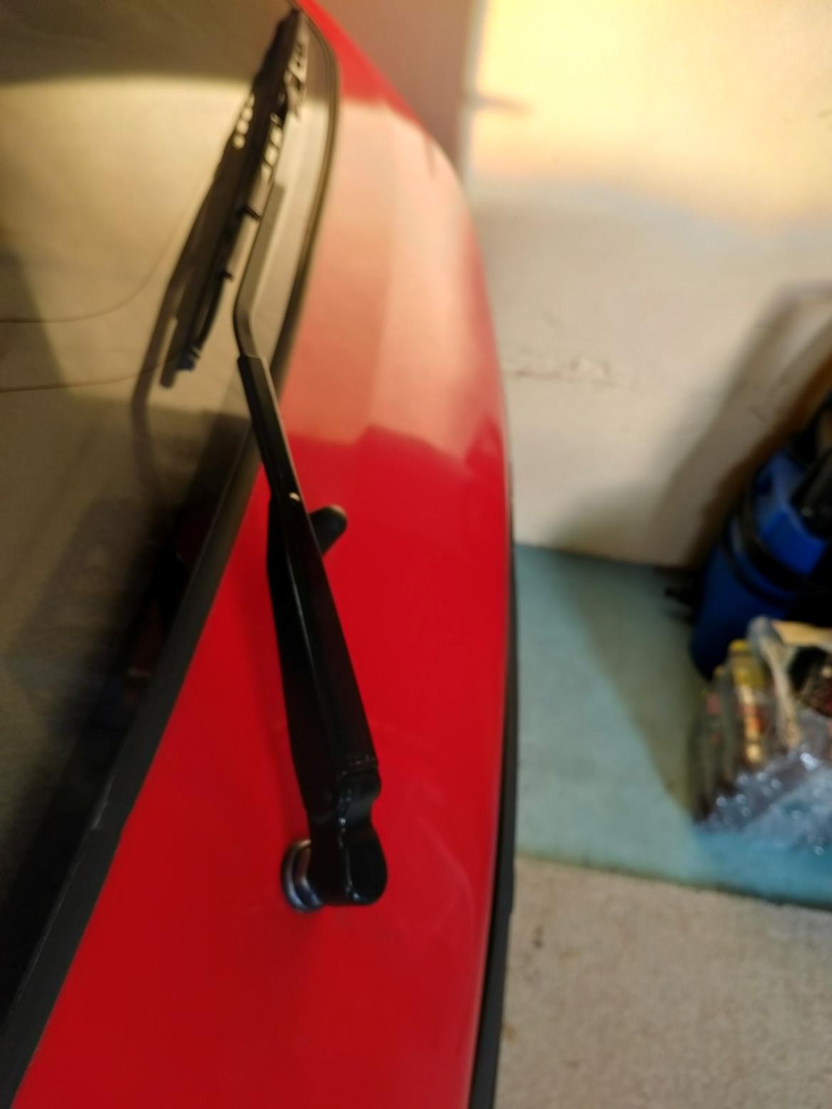 Peugeot 205 - så bliv bagvisker armen malet billede 19