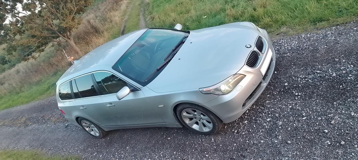 BMW E61 525d Touring Aut.  billede 1