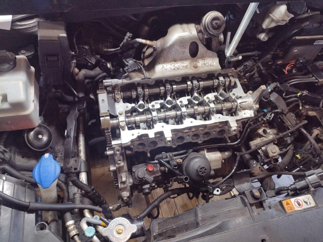 Hyundai I40 Touring  - fra toppakning Reperation plus kæde og dyser  billede 18