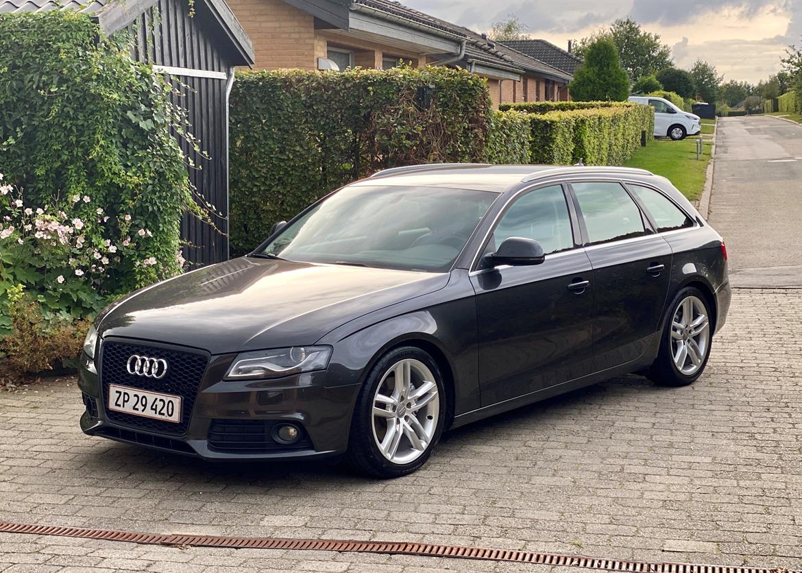 Audi A4 B8 2,0 TDI AUT AVANT  billede 6