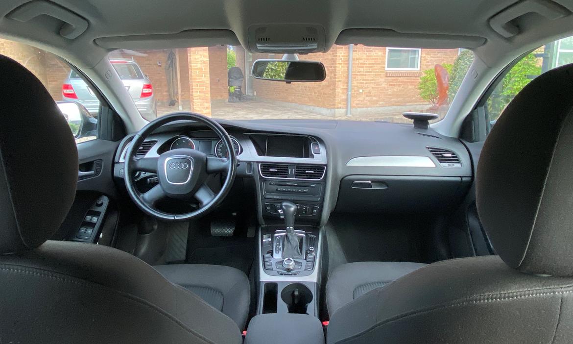 Audi A4 B8 2,0 TDI AUT AVANT  billede 8