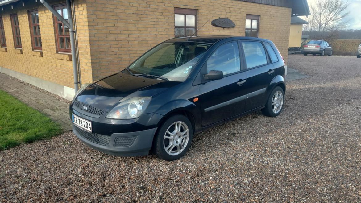 Ford Fiesta *Chloé* billede 6