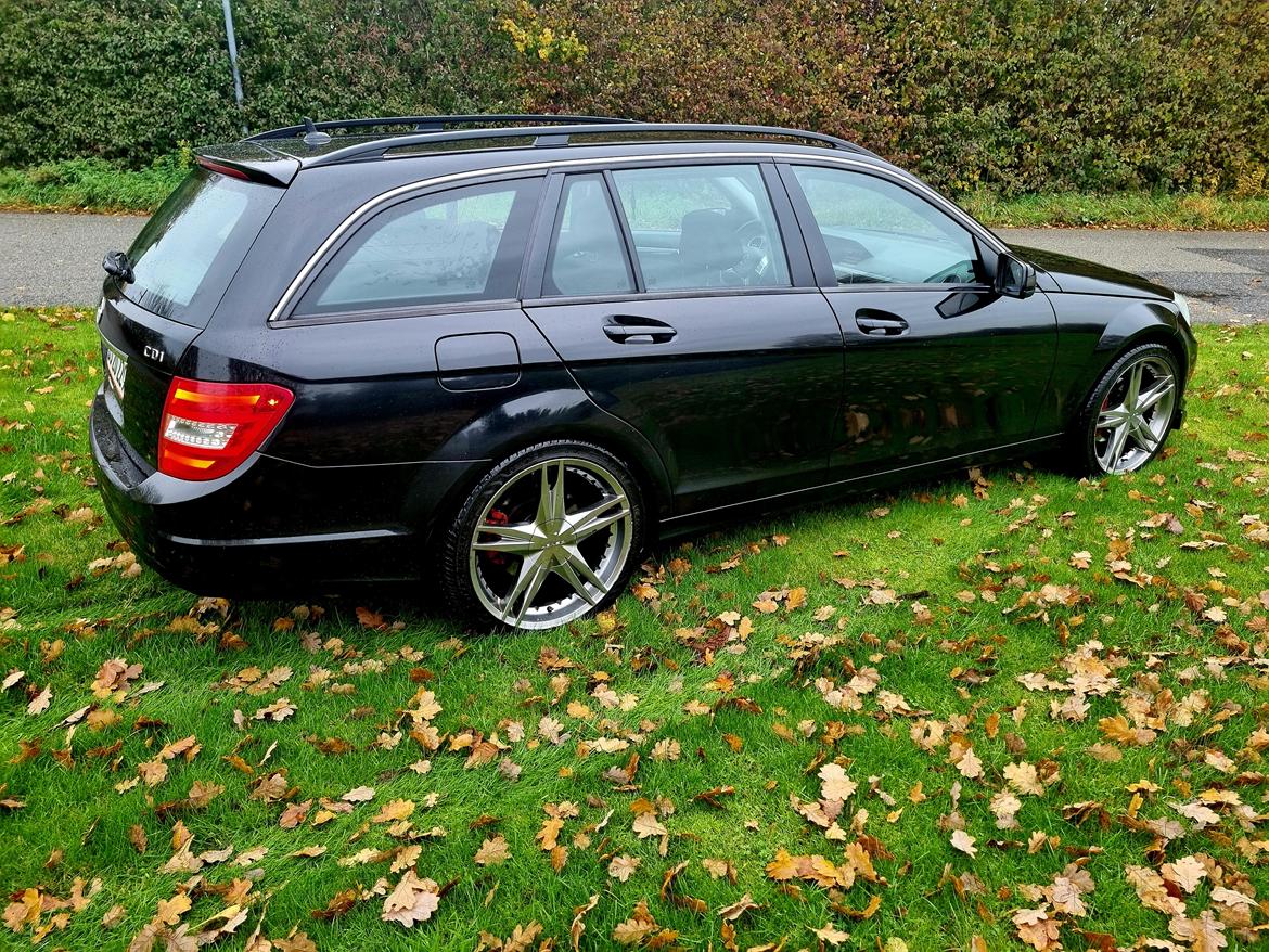 Mercedes Benz C220 W204 ( Tidl bil ) billede 5