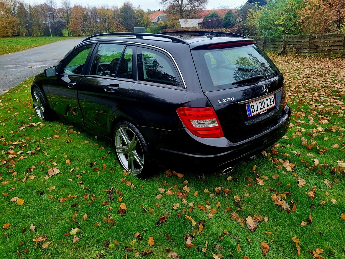 Mercedes Benz C220 W204 ( Tidl bil ) billede 6