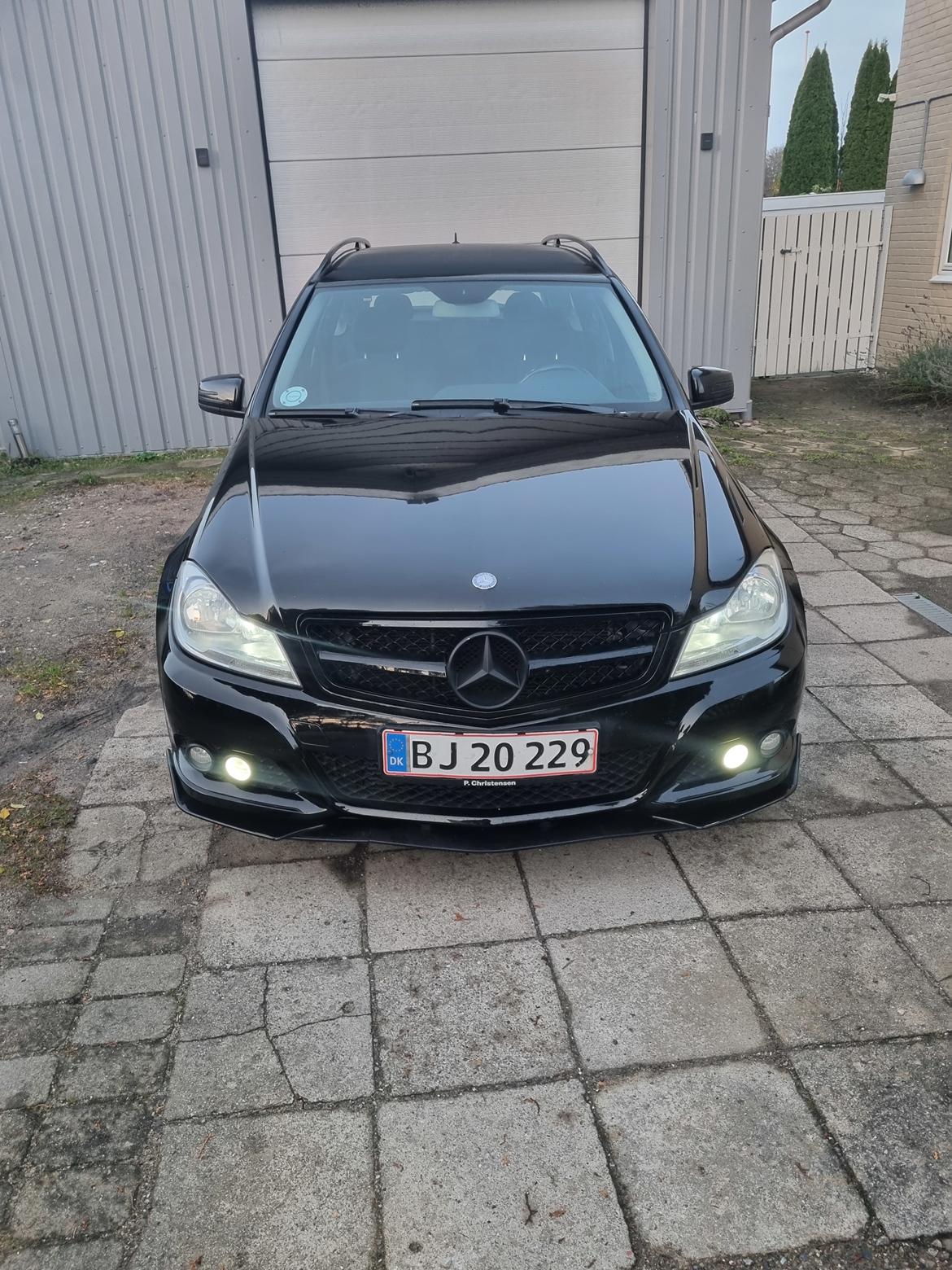 Mercedes Benz C220 W204 ( Tidl bil ) billede 4