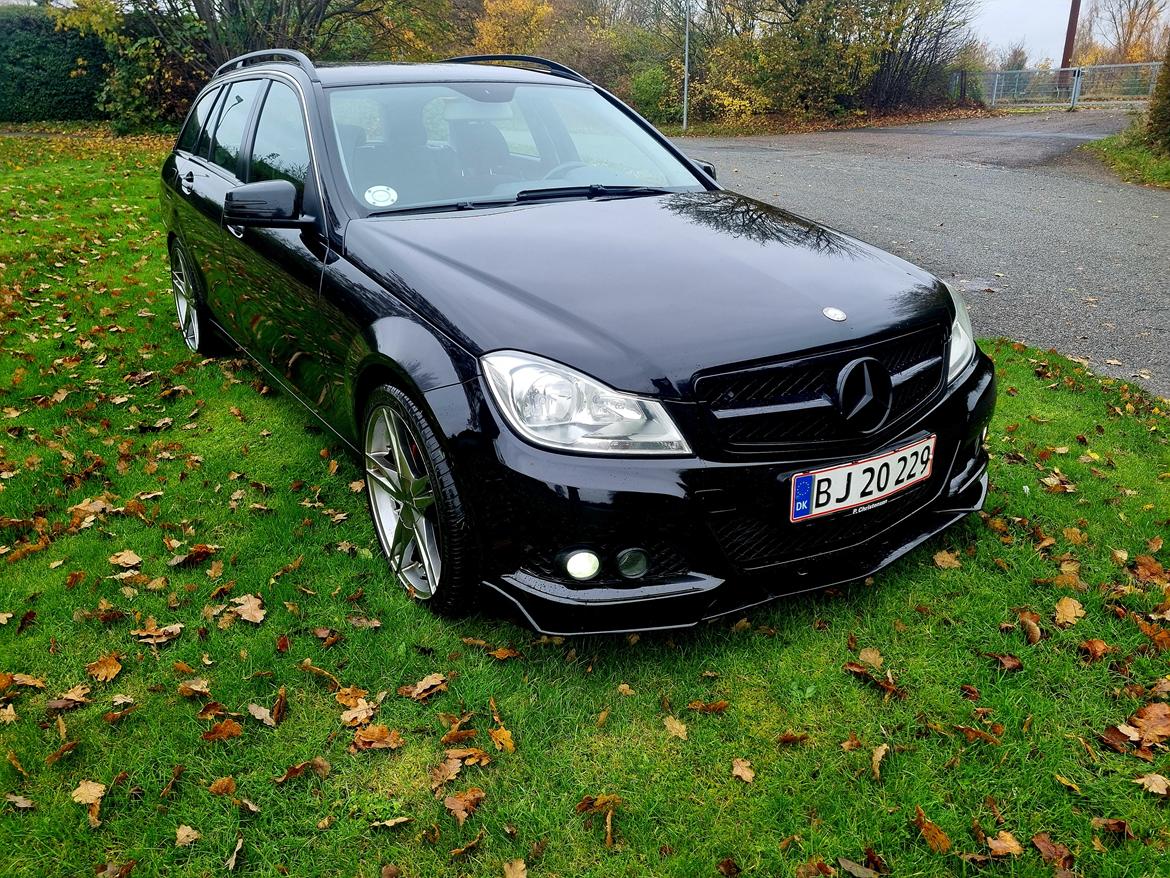 Mercedes Benz C220 W204 ( Tidl bil ) billede 8