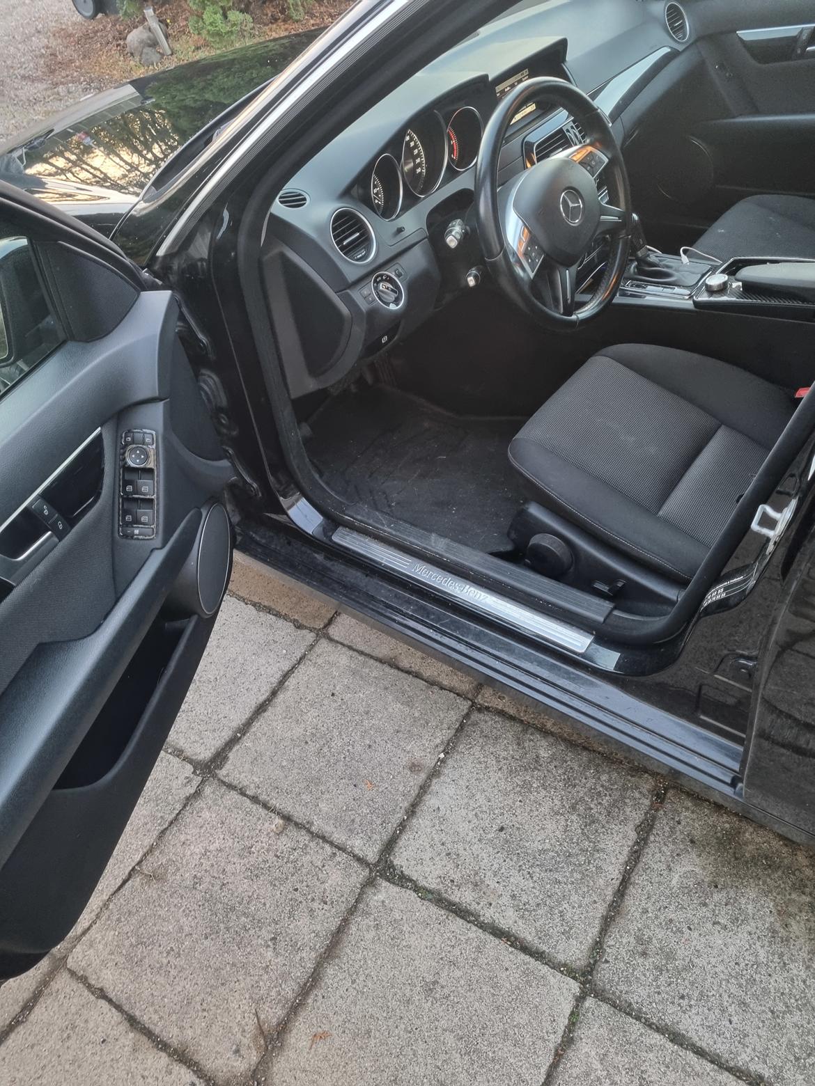Mercedes Benz C220 W204 ( Tidl bil ) billede 11