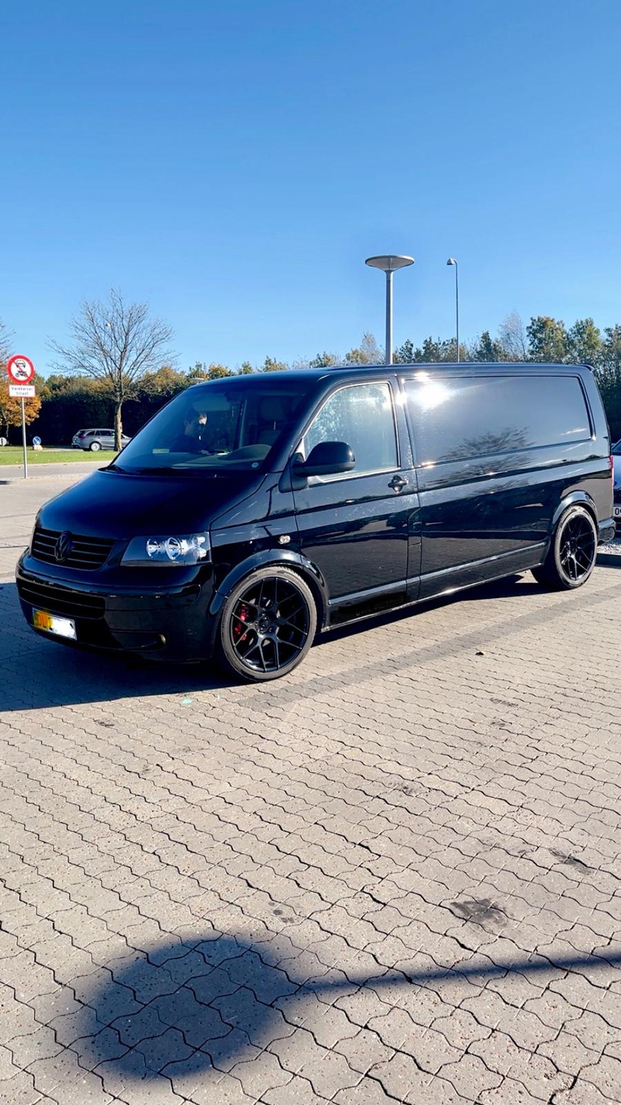 VW Transporter T5 billede 2