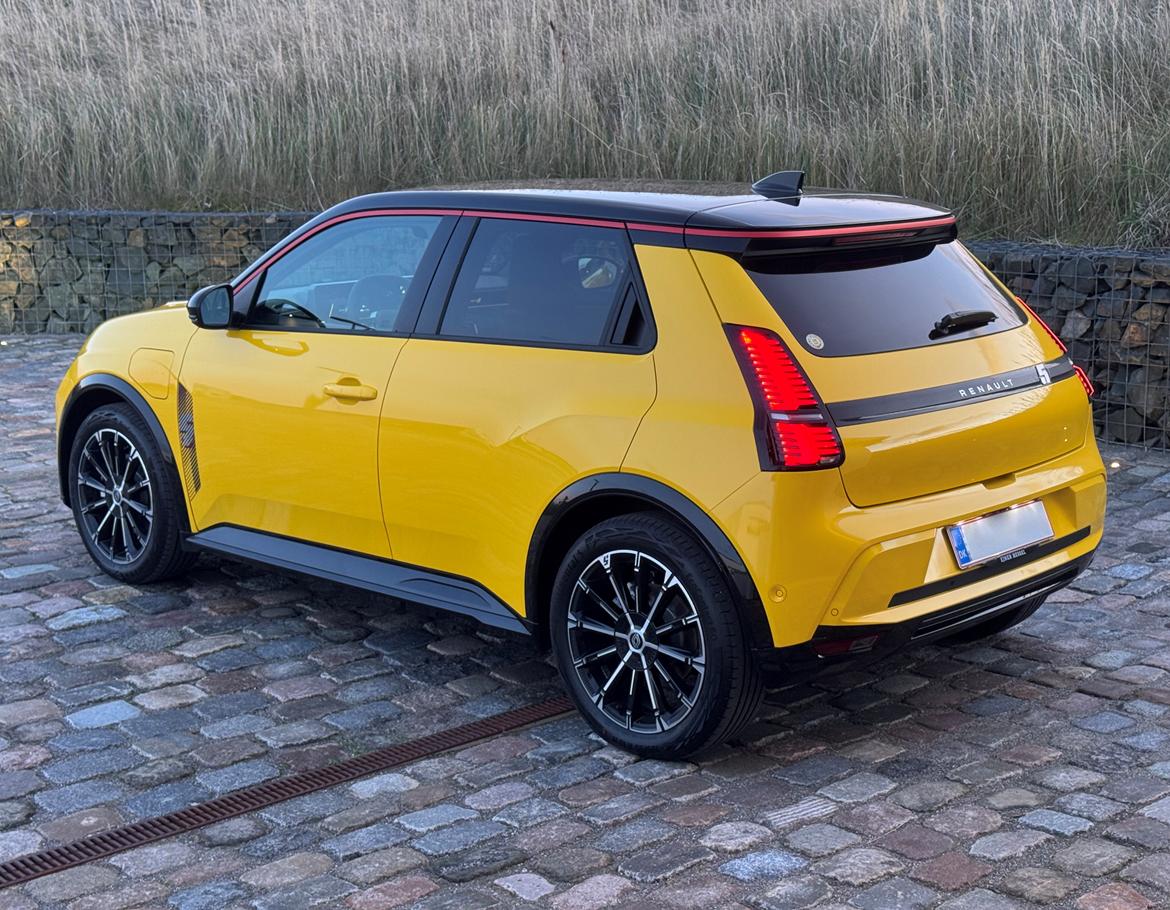 Renault 5 E-Tech Iconic billede 2