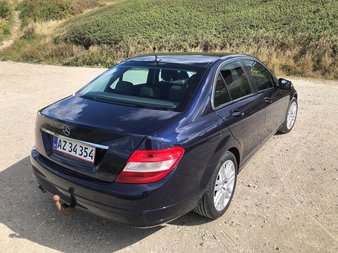 Mercedes Benz C 180 billede 2