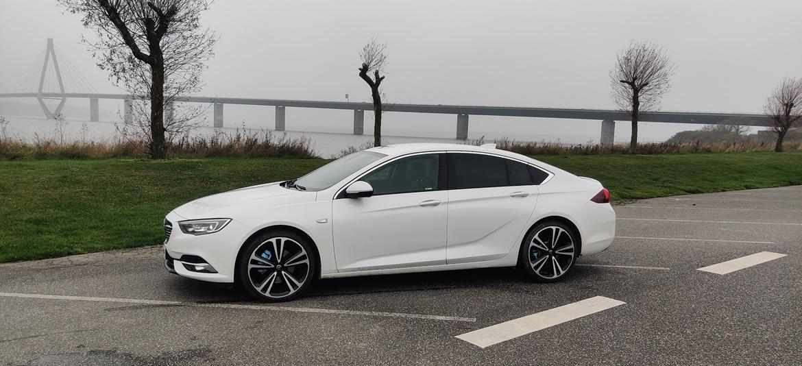 Opel Insignia Innovation  billede 1