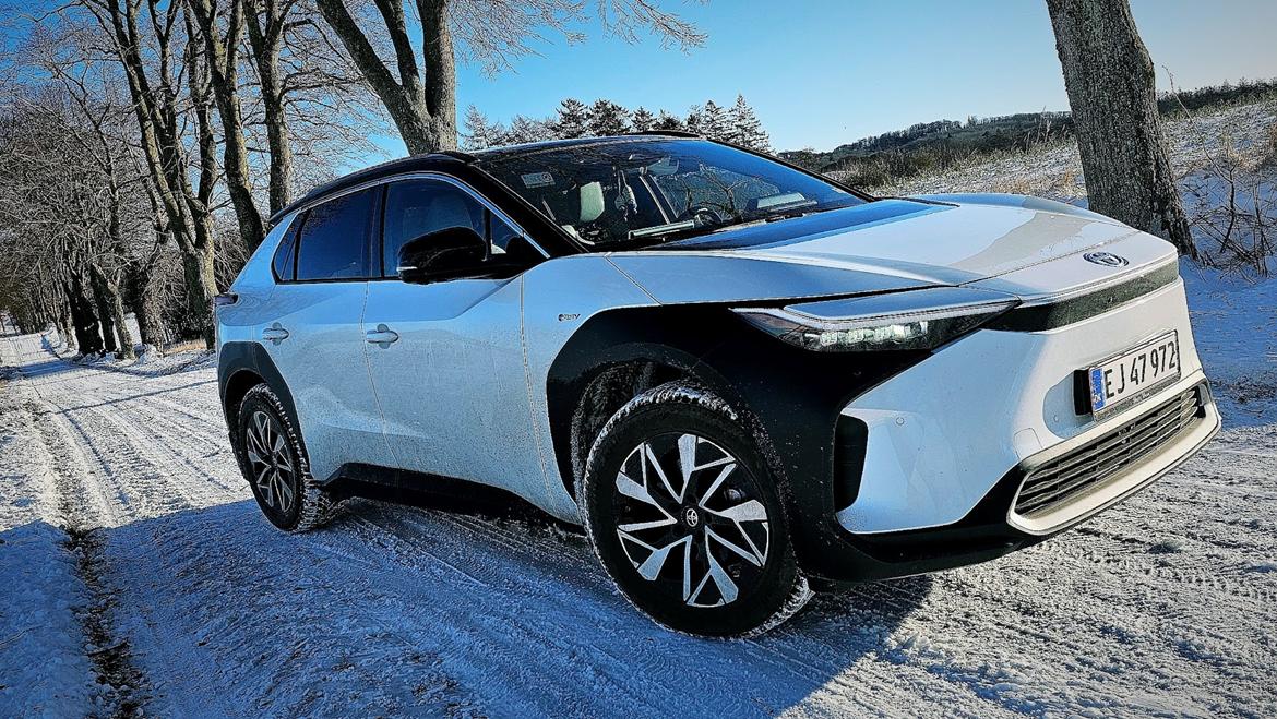 Toyota Bz4X Executive Panorama AWD  billede 11