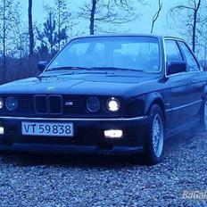 BMW 320/325i solgt