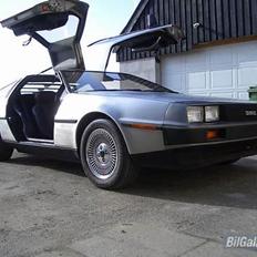 Amerikaner DMC Delorean-12