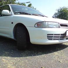 Mitsubishi Lancer Glxi