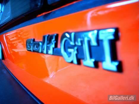 VW Golf 2 GTi - Totalskadet - Det ser sq godt ud efter en bette polering. billede 6