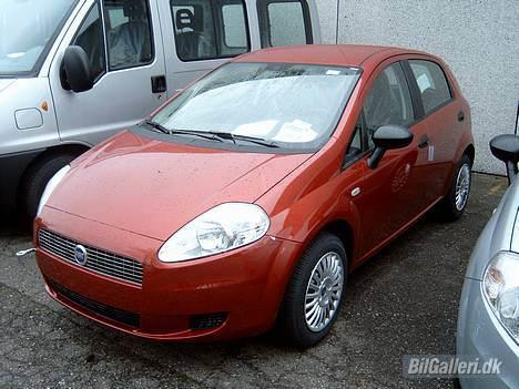 Fiat Grande Punto 1,3 MultiJet - Generelt er der utrolig mange gode farver til Granden billede 11