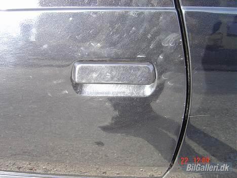 Opel kadett [solgt] - nyt.. lidt støvet.. men nøglehullerne er væk.. billede 18