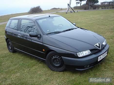 Alfa Romeo 145 1,8 TS Solgt billede 4