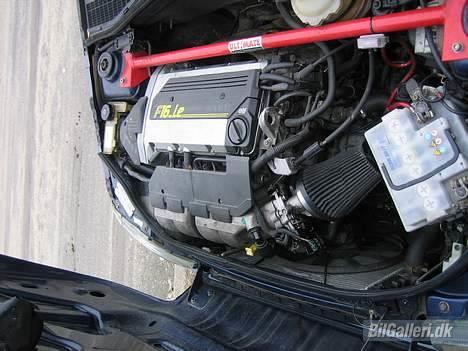 Renault clio williams2,016v SOLGT billede 3