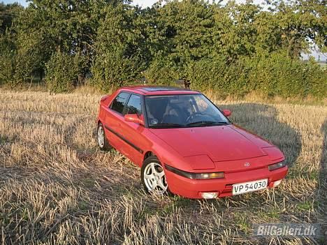 Mazda 323F billede 6