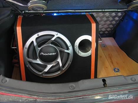 Mazda 323F billede 12