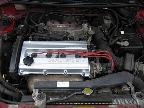 Mazda 323F billede 13