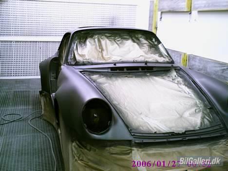 Porsche 911 solgt - er blevet sprøjtet med sprøjtespartel billede 2