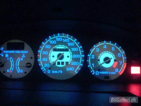 Mazda 323F BG Solgt billede 1