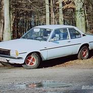 Opel Ascona B 1,9 SR