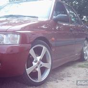 Ford Escort 