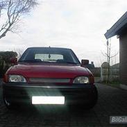Ford Escort 1,6 CL