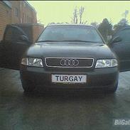 Audi A4 1.8 turbo- limousine