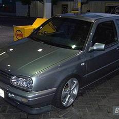 VW Golf TDI CC. SOLGT