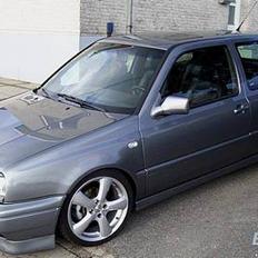 VW Golf TDI CC. SOLGT