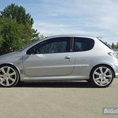 Peugeot 206 GT