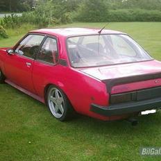Opel ascona B