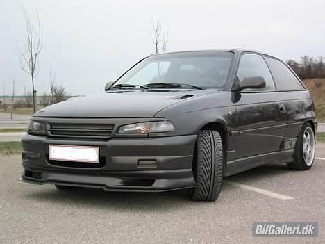 Opel astra GSI billede 1