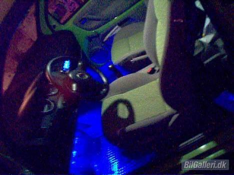 VW Lupo - Neon interiør billede 9