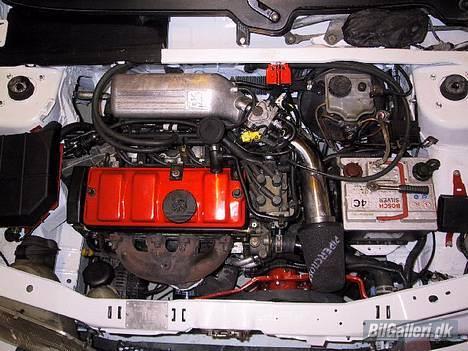 Peugeot 106 Rallye R.I.P. - Symaskinen billede 4