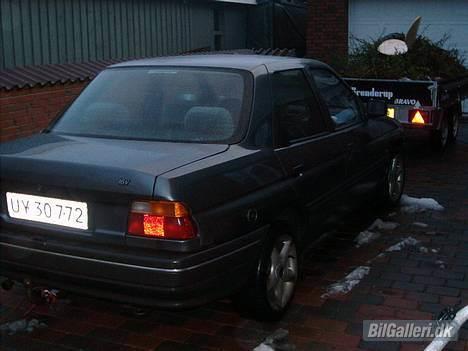 Ford Orion billede 2