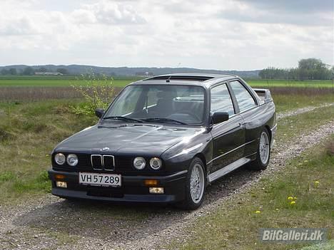 BMW E30 M3 billede 2