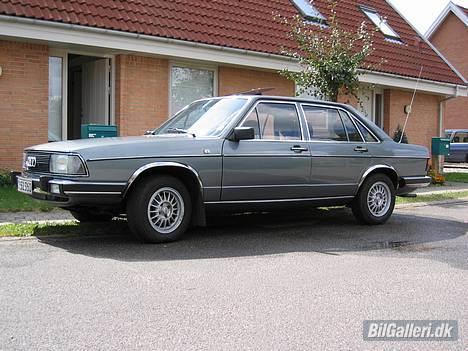 Audi 100 5S Type 43 billede 7