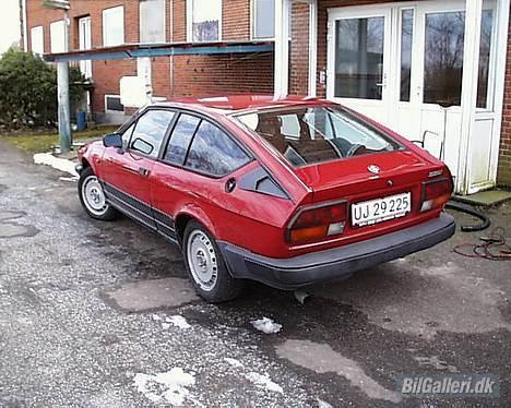 Alfa Romeo GTV6 billede 3