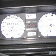 VW Golf 2 1,8 "SOLGT"