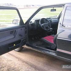 VW Golf 2 1,8 "SOLGT"