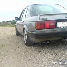 BMW E30 325i [SOLGT]