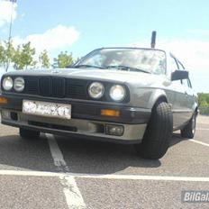 BMW E30 325i [SOLGT]