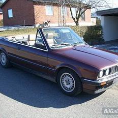 BMW 320I cab "nye billeder"