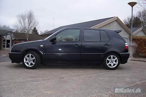 VW Golf 3 *SOLGT* billede 3